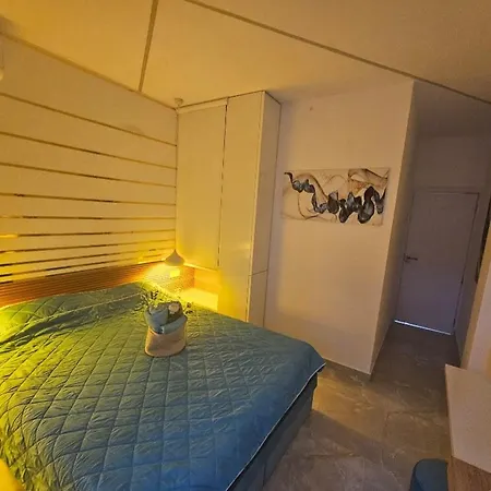 Apartment Sun Sea No 7 First Line Peraia (Thessaloniki)