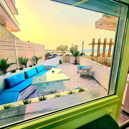 Sun Sea No 7 First Line Apartment *