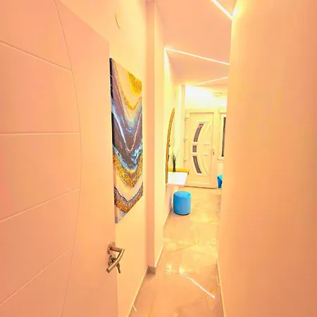 Apartment Sun Sea No 7 First Line