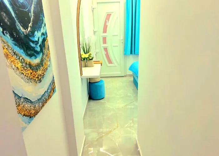 Sun Sea No 7 First Line