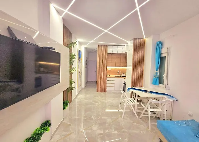 Sun Sea No 7 First Line Apartment *