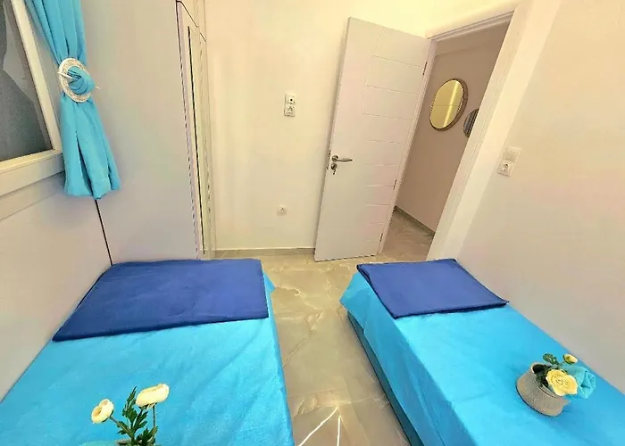 Sun Sea No 7 First Line Apartment Peraía